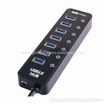 Compact SuperSpeed 7-port USB 3.0 Hub